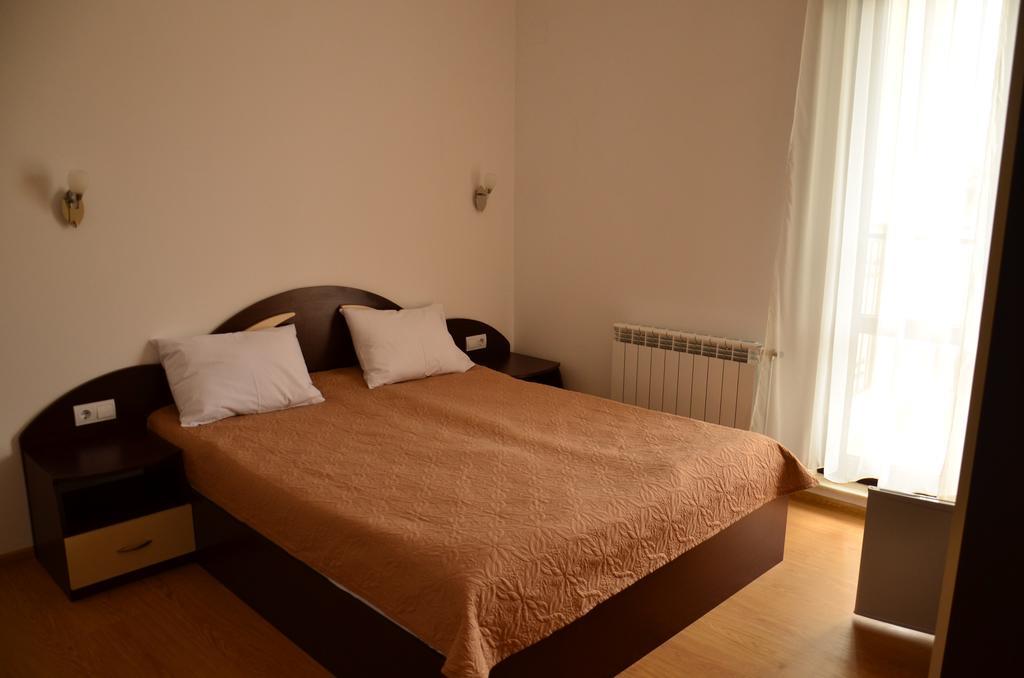Guest House Nocturno Berkovitsa Rum bild
