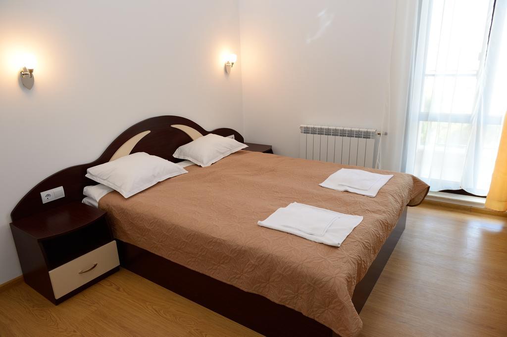 Guest House Nocturno Berkovitsa Rum bild